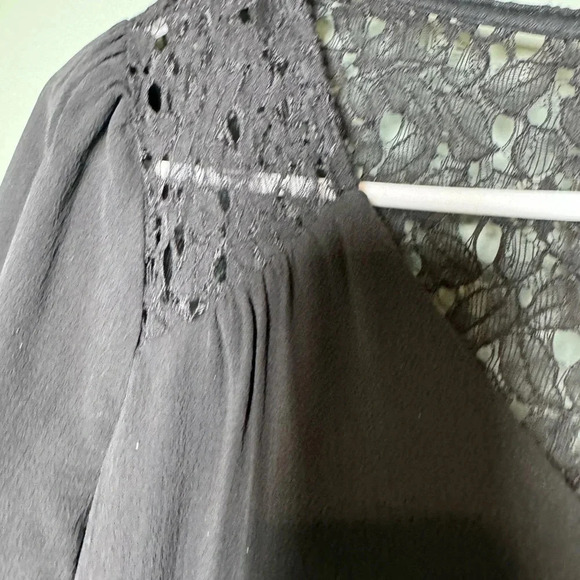 Lily Rose Woman’s NWT Black Dress Size Small Lace on Neckline - Picture 4 of 7